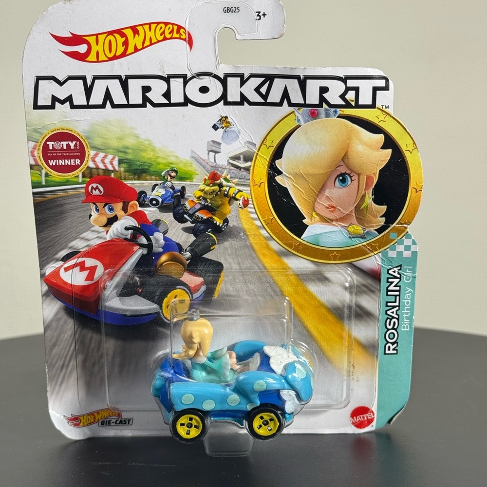 Mattel Hot Wheels Mario Kart ROSALINA Birthday Girl Diecast Car